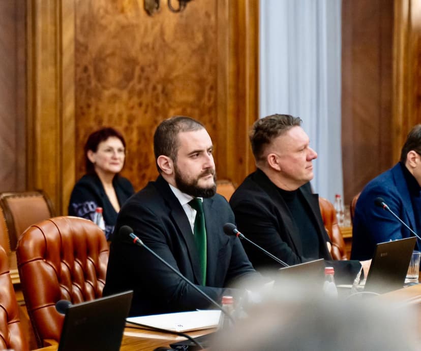 Zukorlić na sednici Vlade inicirao izmene Zakona o praznicima – Traži ravnopravne dane za Bajrame