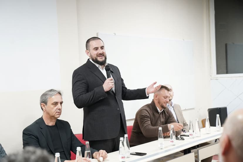 Zukorlić u Labuništu: Prava se osvajaju političkom borbom