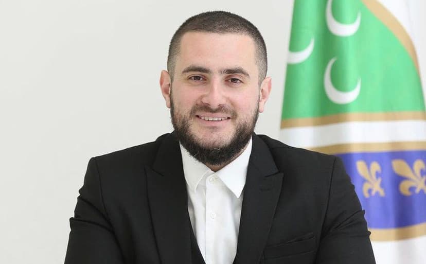 Kabinet ministra Zukorlića čestita Dan bošnjačko-sandžačke nacionalne zastave