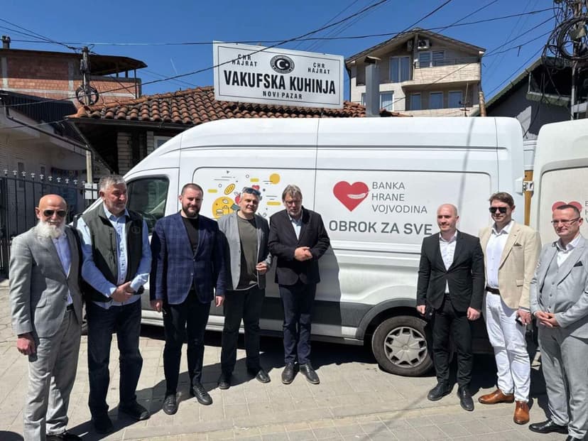 Kabinet ministra Zukorlića podržao humanitarne aktivnosti Banke hrane - Vojvodine