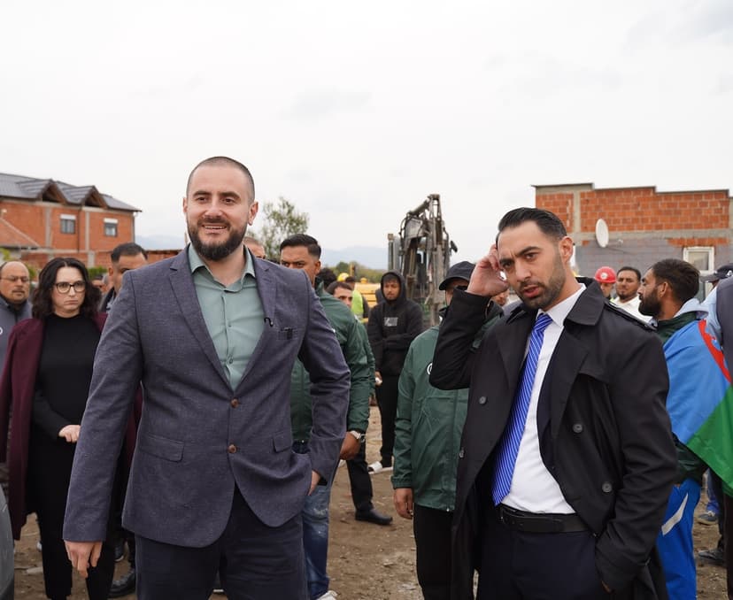 Zukorlić obišao radove na izgradnji kanalizacione mreže u Banjskoj ulici u Bujanovcu
